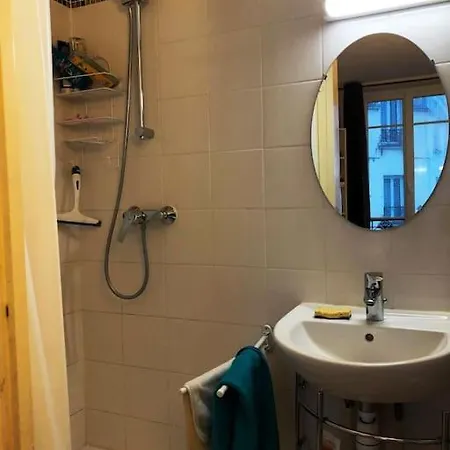 Bright Cosy Studio - Bedsit - 19 M2 For 1 Or 2 P アパート *