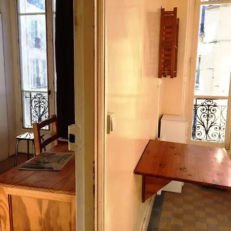 アパート Bright Cosy Studio - Bedsit - 19 M2 For 1 Or 2 P